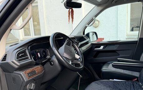 Volkswagen Multivan T6 рестайлинг, 2021 год, 5 550 000 рублей, 11 фотография