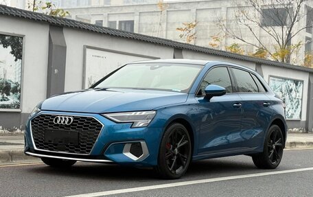 Audi A3, 2022 год, 2 240 000 рублей, 1 фотография