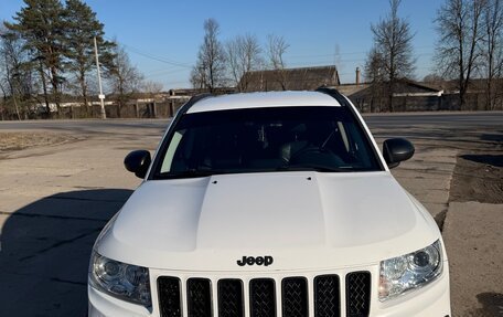 Jeep Compass I рестайлинг, 2011 год, 950 000 рублей, 1 фотография