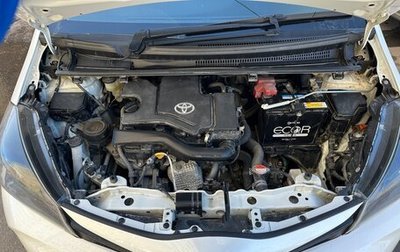 Toyota Vitz, 2016 год, 930 000 рублей, 1 фотография