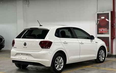 Volkswagen Polo, 2022 год, 1 000 000 рублей, 4 фотография