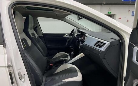 Volkswagen Polo, 2022 год, 1 000 000 рублей, 8 фотография