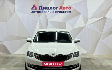 Skoda Octavia, 2017 год, 1 790 000 рублей, 2 фотография