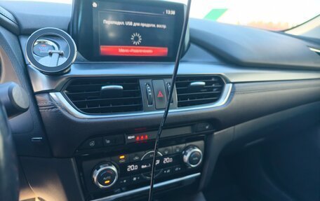 Mazda 6, 2018 год, 2 170 000 рублей, 2 фотография