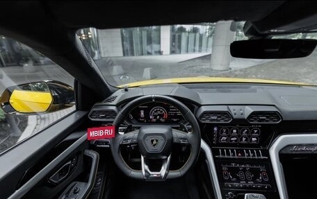 Lamborghini Urus I, 2019 год, 21 500 000 рублей, 11 фотография