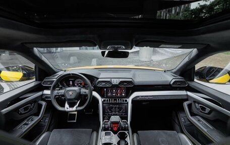 Lamborghini Urus I, 2019 год, 21 500 000 рублей, 15 фотография