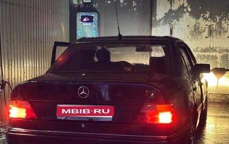 Mercedes-Benz W124, 1991 год, 200 000 рублей, 4 фотография