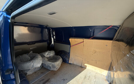 Volkswagen Transporter T5 рестайлинг, 2011 год, 995 000 рублей, 6 фотография