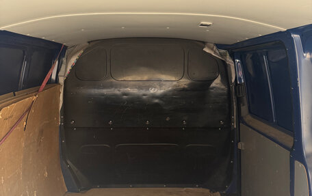 Volkswagen Transporter T5 рестайлинг, 2011 год, 995 000 рублей, 7 фотография