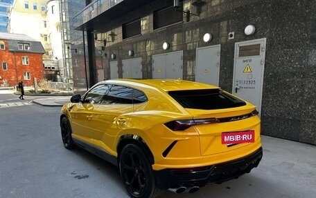 Lamborghini Urus I, 2018 год, 20 000 000 рублей, 5 фотография