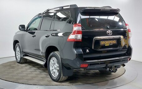Toyota Land Cruiser Prado 150 рестайлинг 2, 2011 год, 2 699 000 рублей, 7 фотография