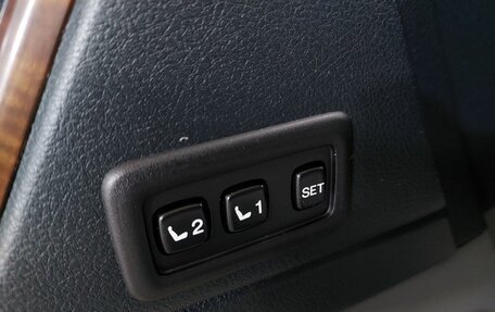 Toyota Land Cruiser Prado 150 рестайлинг 2, 2011 год, 2 699 000 рублей, 13 фотография