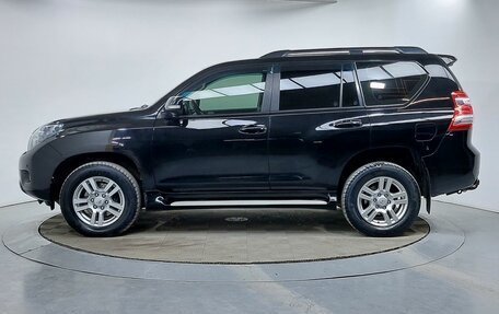 Toyota Land Cruiser Prado 150 рестайлинг 2, 2011 год, 2 699 000 рублей, 8 фотография