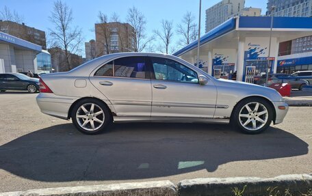 Mercedes-Benz C-Класс, 2003 год, 550 000 рублей, 4 фотография