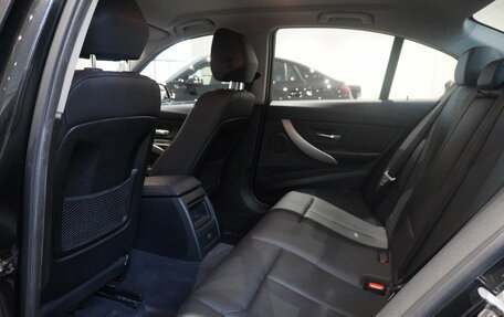 BMW 3 серия, 2015 год, 2 177 000 рублей, 10 фотография