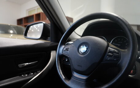 BMW 3 серия, 2015 год, 2 177 000 рублей, 17 фотография