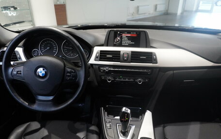 BMW 3 серия, 2015 год, 2 177 000 рублей, 14 фотография