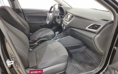 Hyundai Solaris II рестайлинг, 2017 год, 1 160 000 рублей, 13 фотография