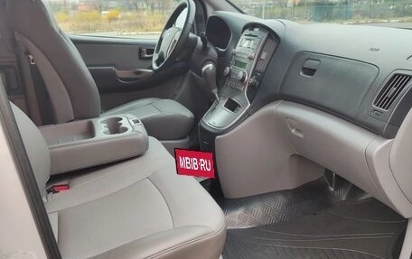 Hyundai Grand Starex Grand Starex I рестайлинг 2, 2010 год, 1 250 000 рублей, 7 фотография