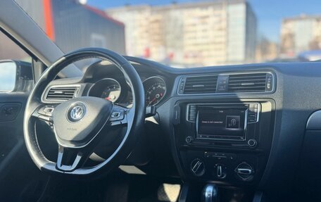 Volkswagen Jetta VI, 2016 год, 1 199 000 рублей, 13 фотография