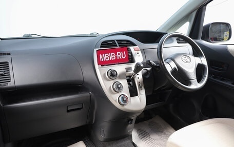 Toyota Ractis I, 2010 год, 1 009 000 рублей, 15 фотография