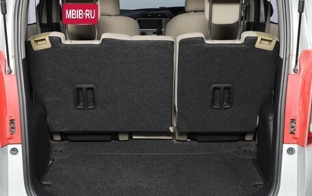 Toyota Ractis I, 2010 год, 1 009 000 рублей, 17 фотография