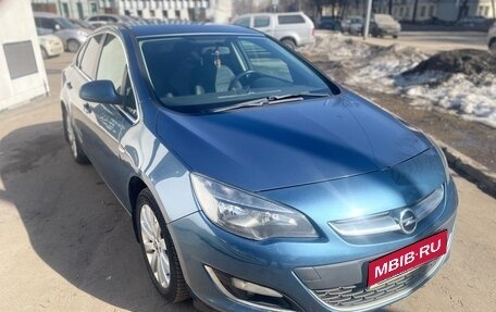 Opel Astra J, 2013 год, 1 100 000 рублей, 1 фотография