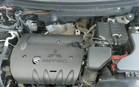 Mitsubishi Outlander III рестайлинг 3, 2018 год, 2 180 000 рублей, 18 фотография