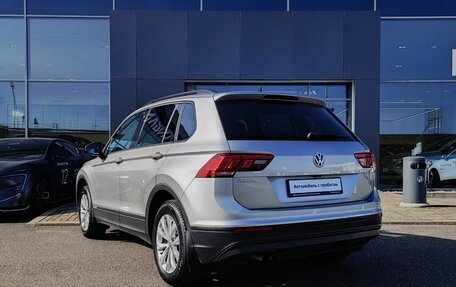Volkswagen Tiguan II, 2019 год, 2 320 000 рублей, 6 фотография