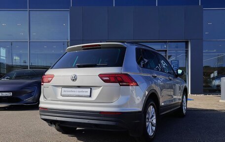 Volkswagen Tiguan II, 2019 год, 2 320 000 рублей, 4 фотография