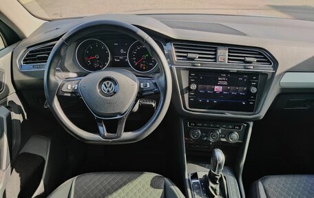 Volkswagen Tiguan II, 2019 год, 2 320 000 рублей, 7 фотография