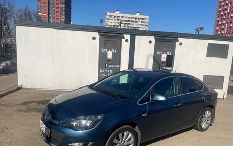 Opel Astra J, 2013 год, 1 100 000 рублей, 5 фотография