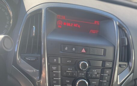 Opel Astra J, 2013 год, 1 100 000 рублей, 12 фотография