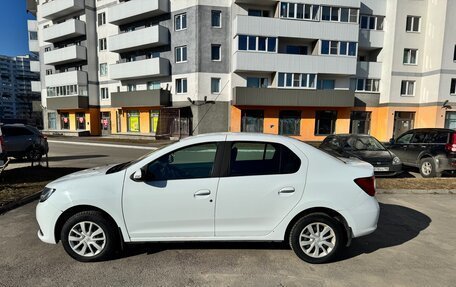 Renault Logan II, 2017 год, 750 000 рублей, 3 фотография