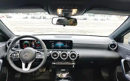 Mercedes-Benz A-Класс, 2022 год, 2 290 000 рублей, 9 фотография