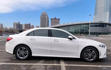 Mercedes-Benz A-Класс, 2022 год, 2 290 000 рублей, 7 фотография