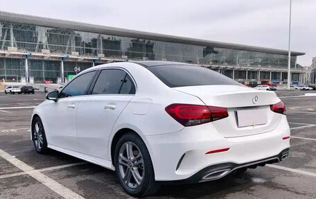 Mercedes-Benz A-Класс, 2022 год, 2 290 000 рублей, 6 фотография