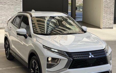 Mitsubishi Eclipse Cross, 2022 год, 2 850 000 рублей, 2 фотография