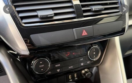 Mitsubishi Eclipse Cross, 2022 год, 2 850 000 рублей, 9 фотография