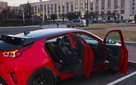 Hyundai Veloster II, 2020 год, 2 600 000 рублей, 8 фотография