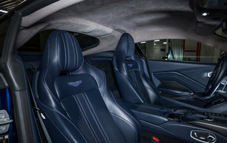 Aston Martin V8 Vantage IV, 2019 год, 13 900 000 рублей, 28 фотография