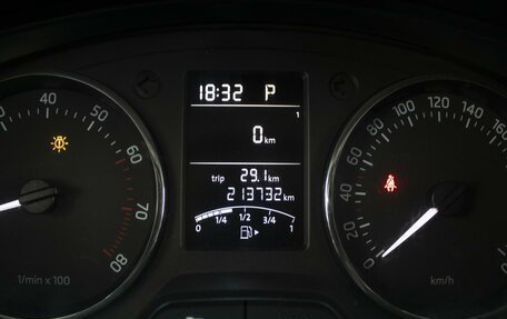 Skoda Rapid I, 2014 год, 920 000 рублей, 13 фотография