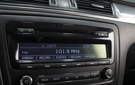 Skoda Rapid I, 2014 год, 920 000 рублей, 14 фотография