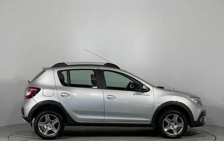 Renault Sandero II рестайлинг, 2021 год, 1 590 000 рублей, 4 фотография