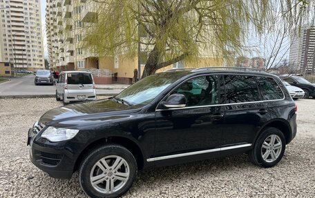Volkswagen Touareg III, 2009 год, 1 550 000 рублей, 1 фотография
