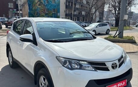 Toyota RAV4, 2014 год, 1 740 000 рублей, 1 фотография