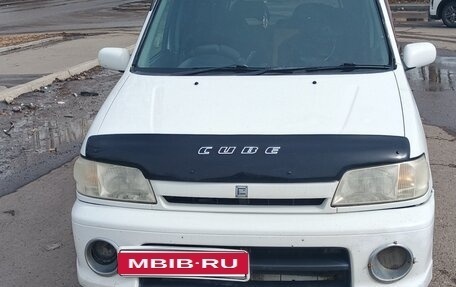 Nissan Cube II, 1998 год, 245 000 рублей, 1 фотография