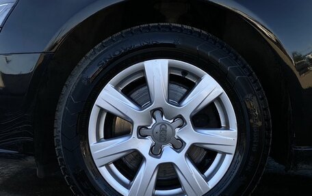 Audi A4, 2010 год, 1 149 000 рублей, 9 фотография