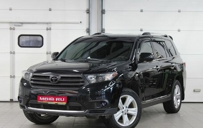Toyota Highlander III, 2013 год, 1 897 000 рублей, 1 фотография