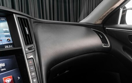 Infiniti Q50 I рестайлинг, 2016 год, 1 999 000 рублей, 21 фотография